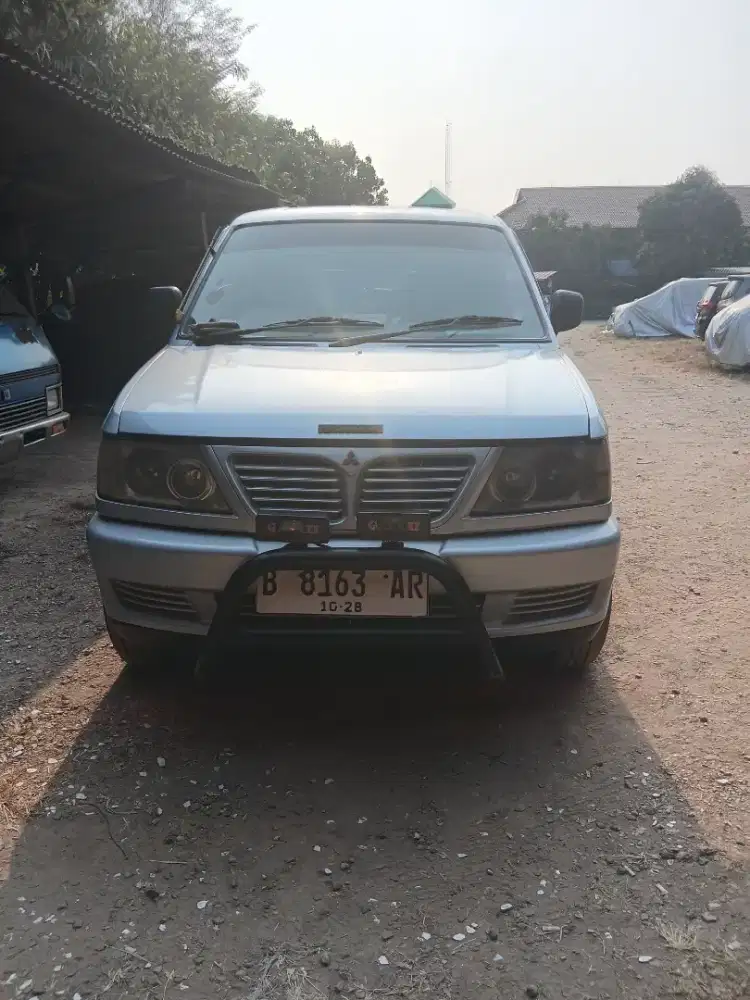 Mitsubishi kuda GLX  1.6 manual 2003