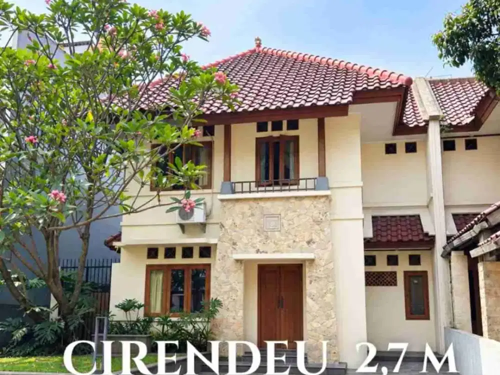 Rumah 2 lt asri Taman Depan di Komplek Bali View, Cirendeu