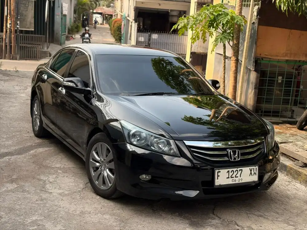 (Cash) Honda Accord 2.4 VTi-L AT 2012 Hitam Metalik Pajak6/27 Km127rb