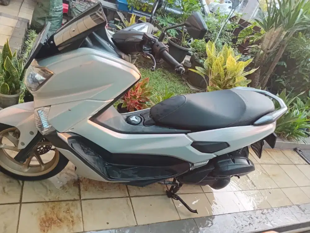 Yamaha NMAX 155 cc