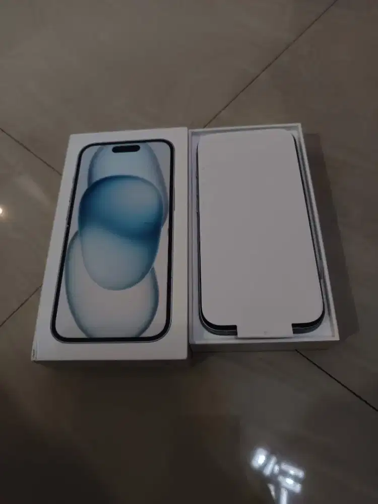 Iphone 15 128GB Blue