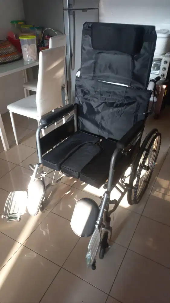 Kursi Roda 3-in-1
