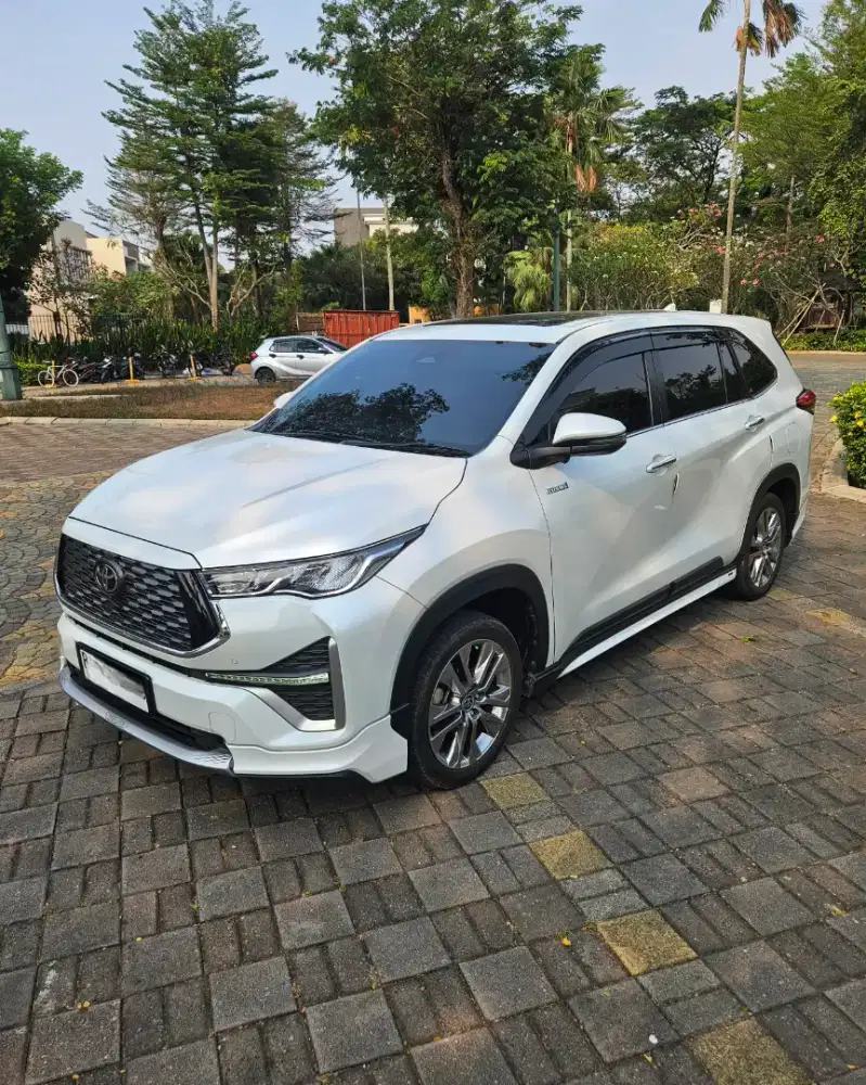 Toyota Innova Zenix Q Hybrid Modellista 2023 - Cash