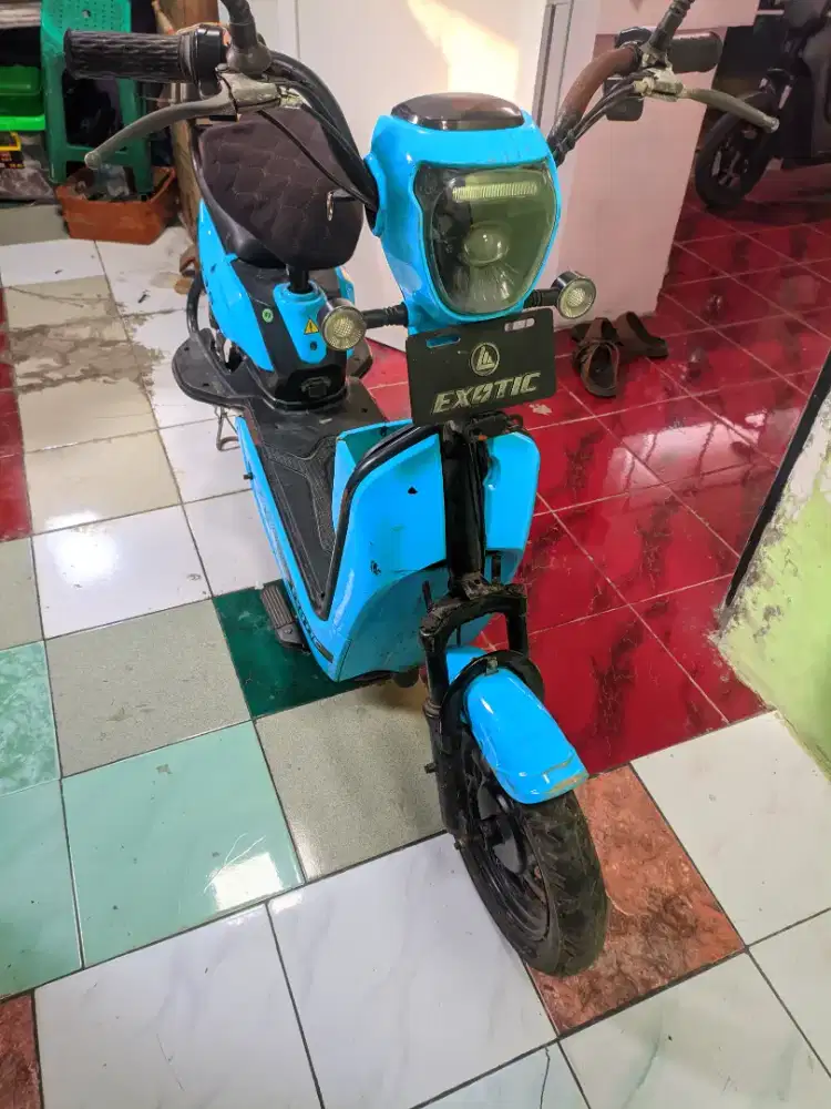 Sepeda listrik seken exotic