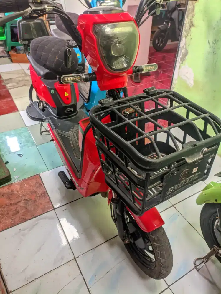 Sepeda listrik murah