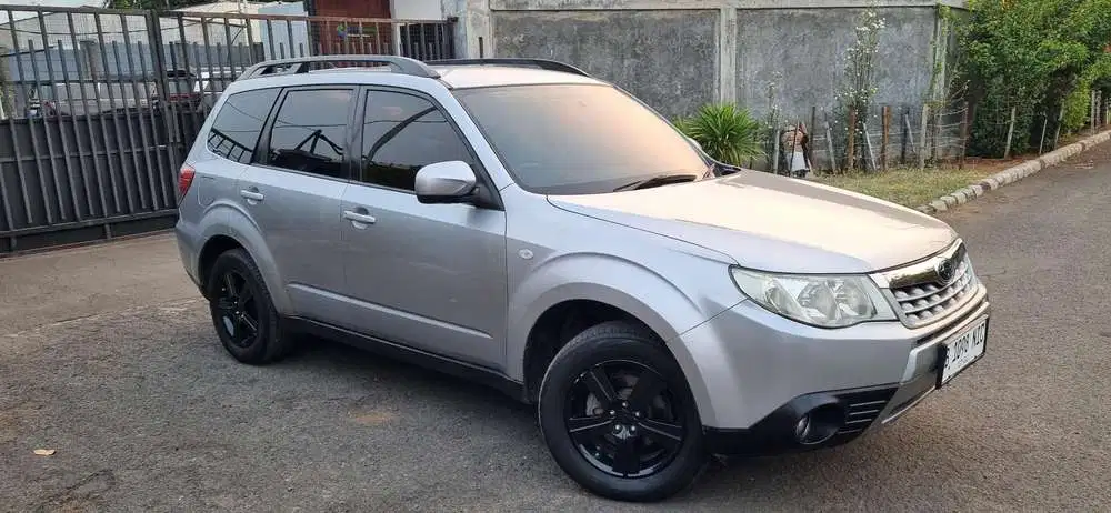 Subaru Forester 2.0 AWD 4X4 Tahun 2012