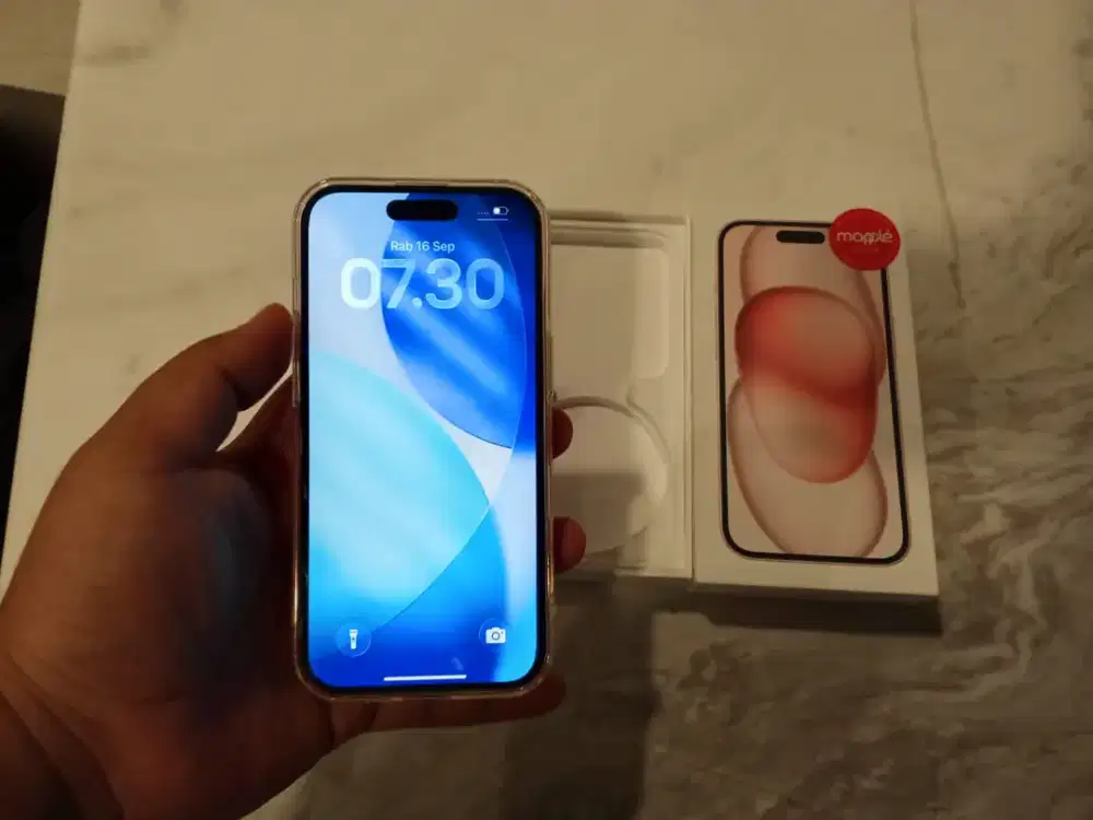 iPhone 15 256 iBox like new