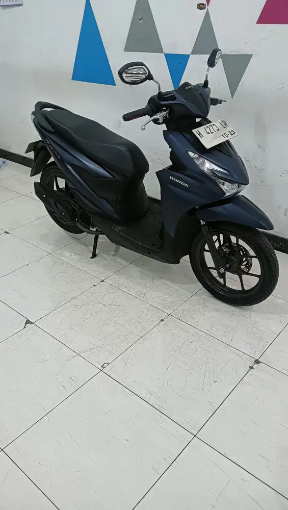Honda New Beat Deluxe Smart Keyles 2024 Km.8000