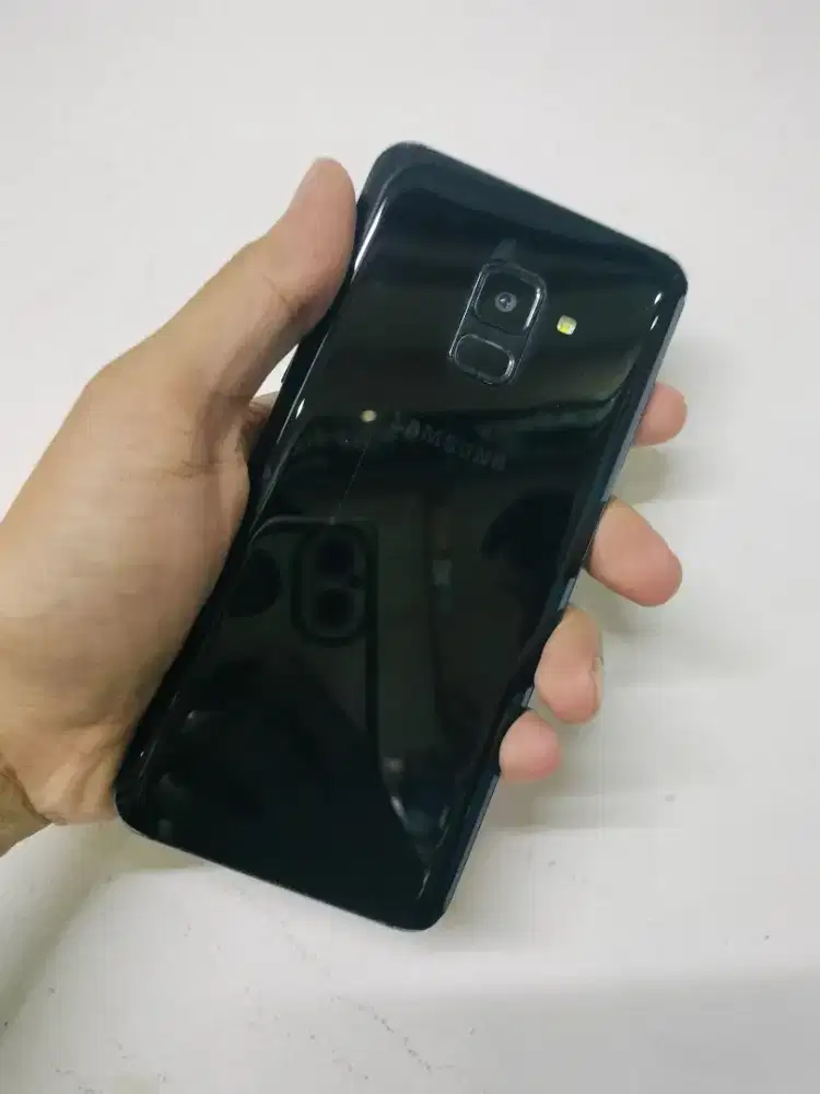 Samsung A8 2018 NFC 4/64