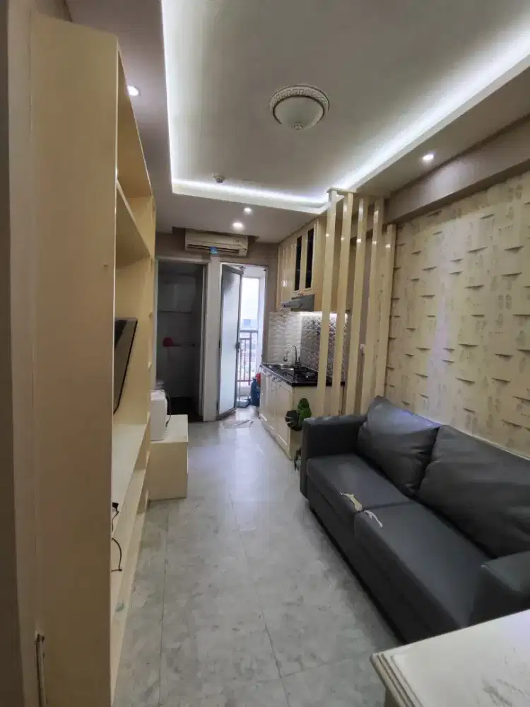 Unit sewa tipe 2BR renov jadi 1BR Apartemen Bassura City