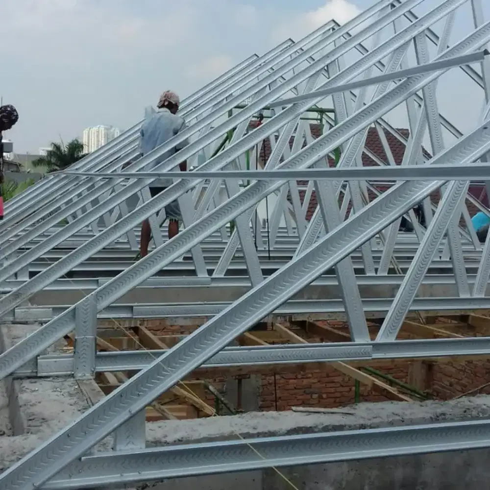 Jasa pemasangan baja ringan