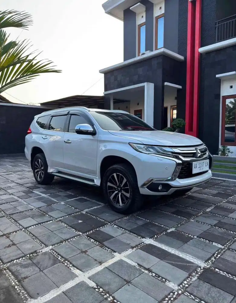 PAJERO SPORT DAKAR 2018 AT