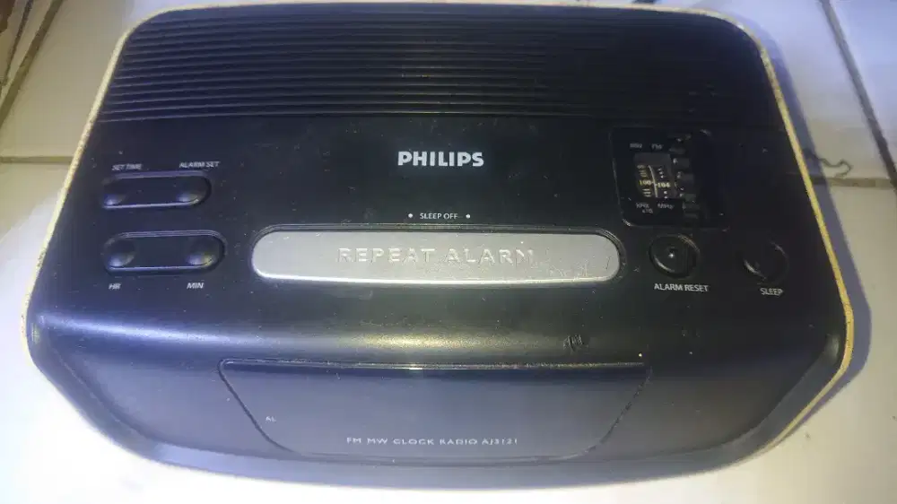PHILIPS AJ3121/12 RADIO JAM ALARM BEKAS NORMAL