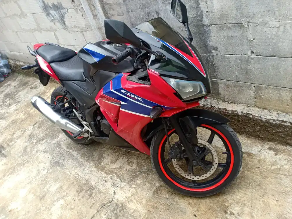 CBR 150 k45a lokal