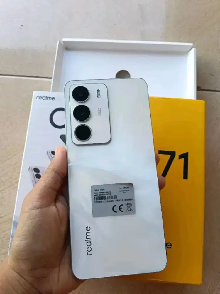 Realme c71 like new ram 4+8/128
