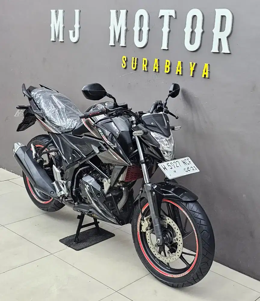 Honda CB 150R Streetfire Tahun 2016 // PLAT BARU