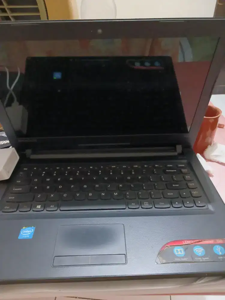Lenovo bekas tipe ideapad 300