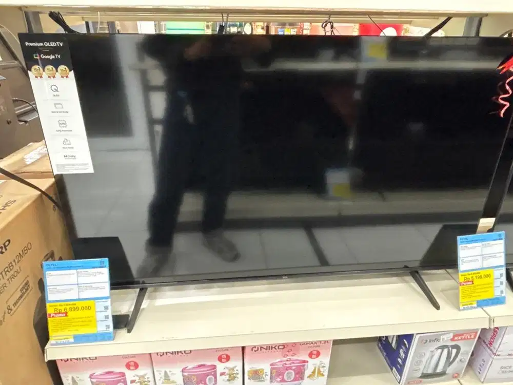 NEWW! TV TCL 50P7L 50inc