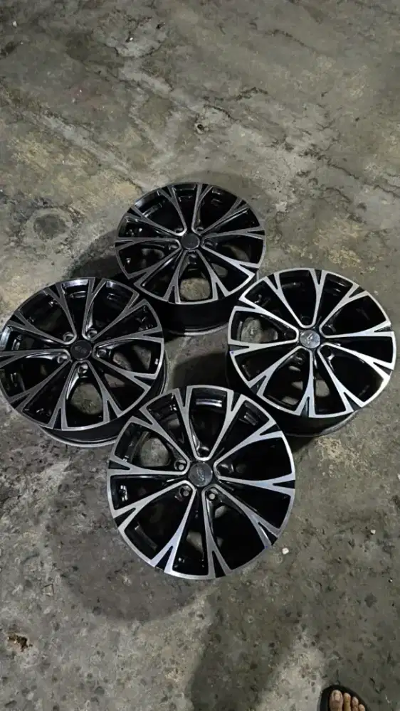 Velg oem hrv mugen