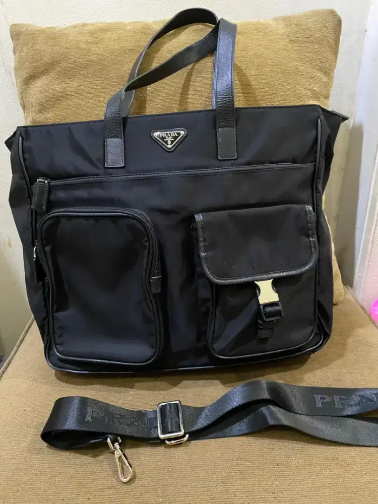 Tas tote slingbag prada black nylon good quality