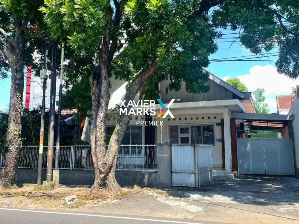 Dijual Rumah Klasik Terawat di Kawasan Prestis Gunung Gunung Klojen Malang