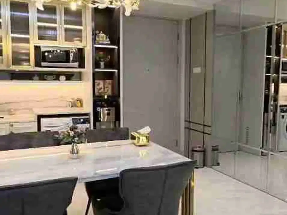 Sewa Apartemen La Viz , 2 BR Full Furnished. Bagus Siap Huni Connected Pakuwon Mall, Dekat National Hospital