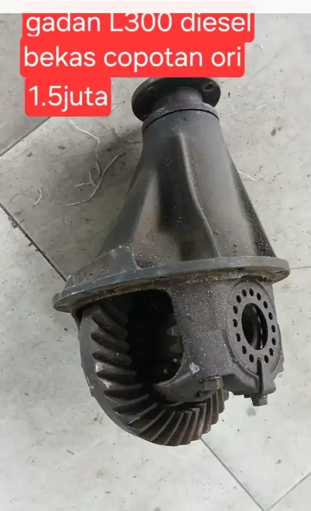 Gardan, copotan mobil Mitsubishi pickup L300