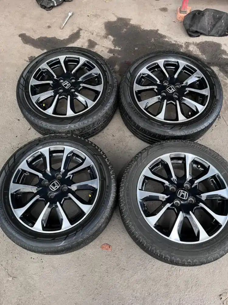Velg original Honda jazz RS gk5 ring 16 pcd 4x100 eneki. Ban 195/55R16