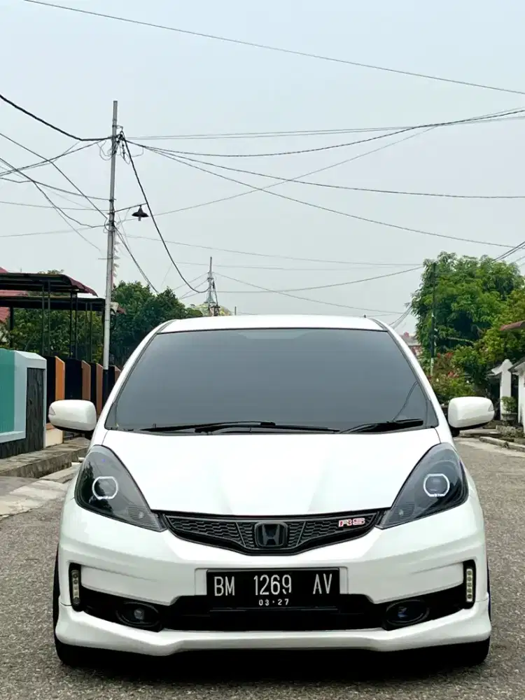 HONDA JAZZ RS METIK 2013