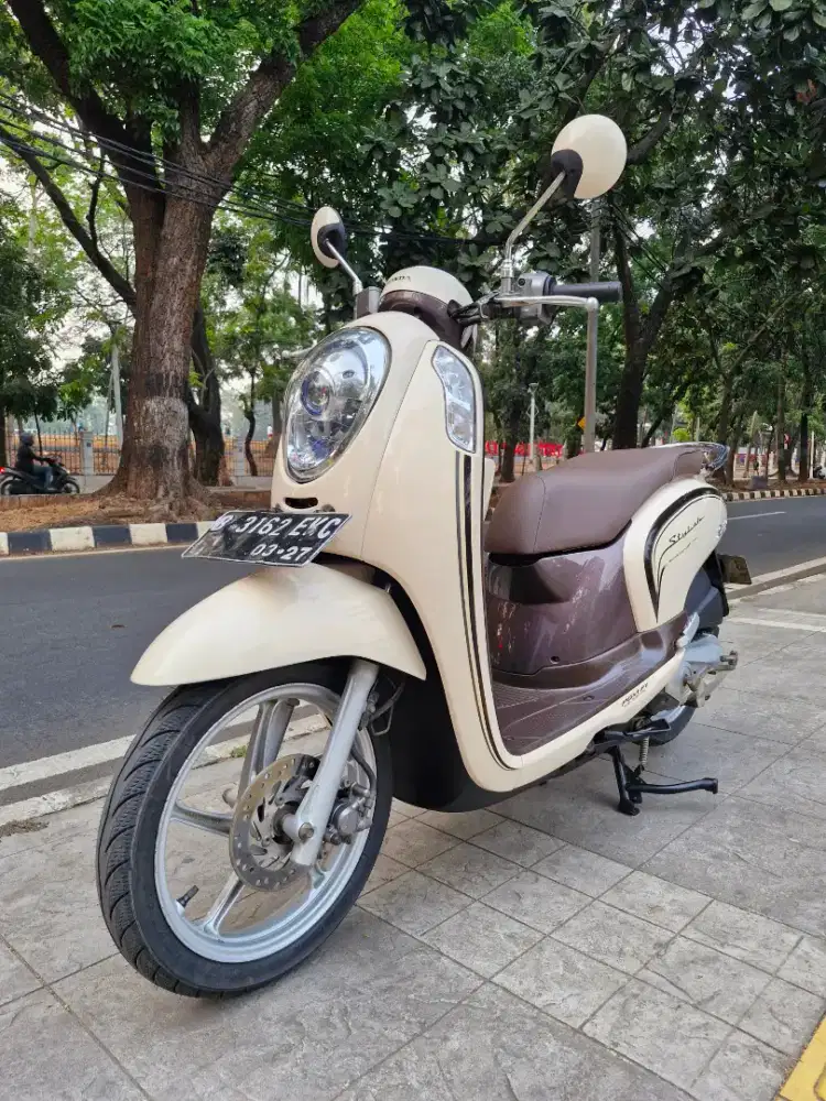 DIJUAL CASH HONDA SCOOPY CBS ISS THN 2017 PJK IDUP SIAP PAKAI