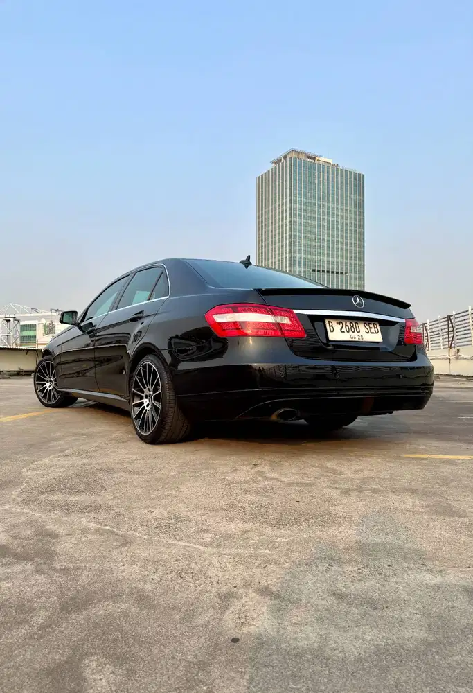 Mercedes Benz E200 CGI 2013