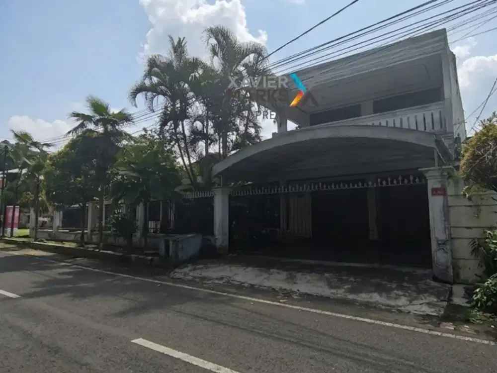 Dijual Rumah Luas Family Friendly di Jl Burung Burung Sukun Malang