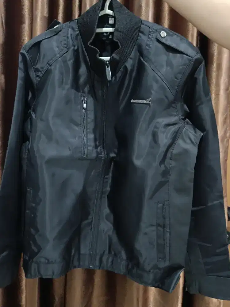Jaket Honda Warna Hitam