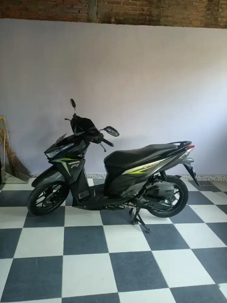 Vario 125 iss AB Bantul