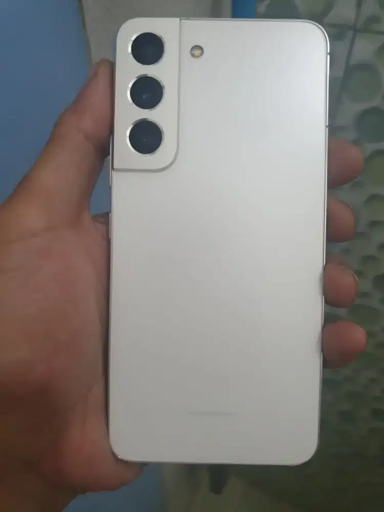 Samsung Galaxy S22 8/256 GB