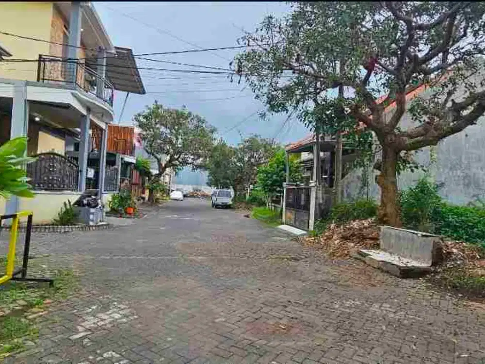 tanah bagus buat kos di meetojoyo merjosari dekat arah dinoyo dan kampus UB Brawijaya, UIN, ITN, UNISMA, UNMUH, dan UNIGA. lingkungan kanan kiri banyak kos bagus dan besar