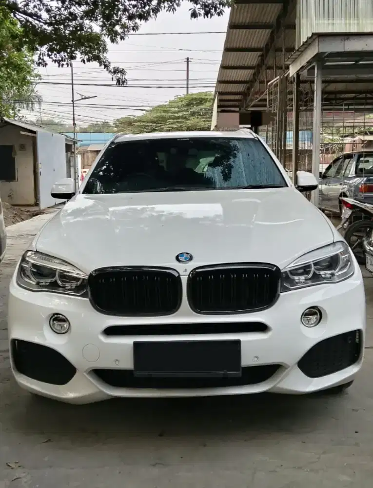 MURAH CASH. BMW X5 M SPORT 2015 f15 xline 2014 xdrive20i x3
