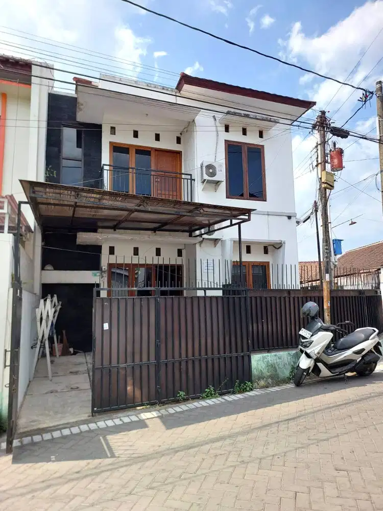 Kos 7 Kamar tidur di Pogung dekat Kampus UGM