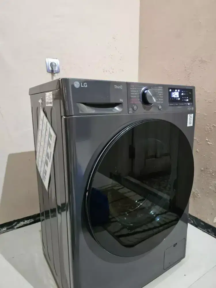 Mesin cuci LG 9KG