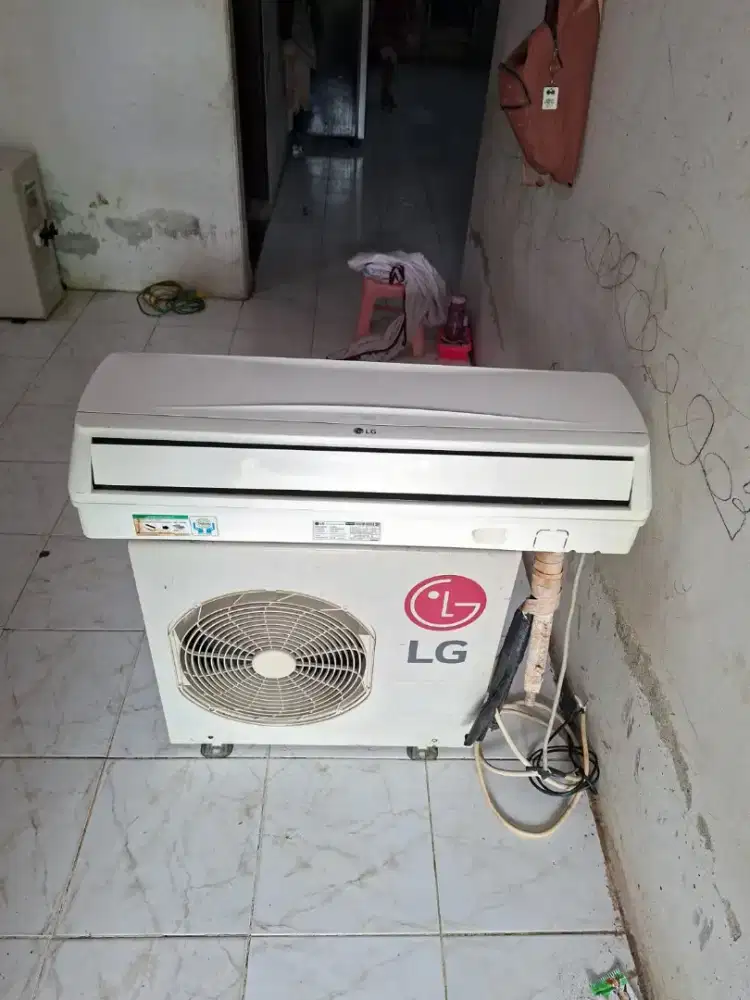 Dijual AC 1 pk merek LG siap pasang dan bergaransi
