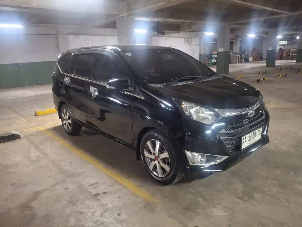 2016 Daihatsu Sigra tipe R