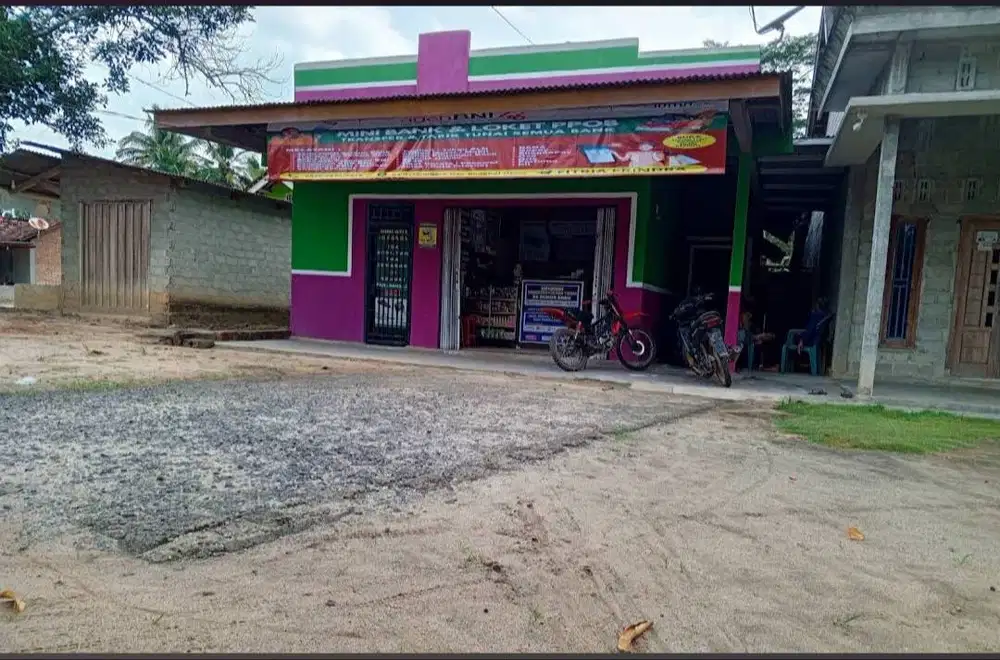 DIJUAL RUMAH ADA TOKONYA PINGGIR JALAN UTAMA/JALAN PROPINSI