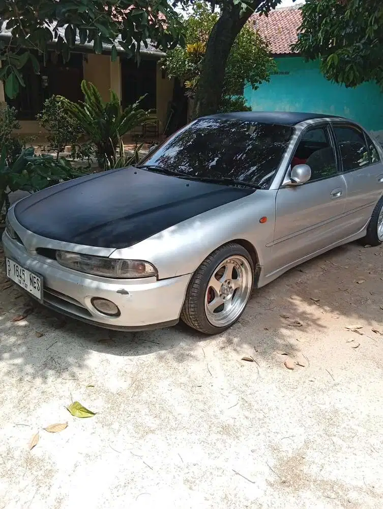 Mitsubishi Galant 1995 Bensin