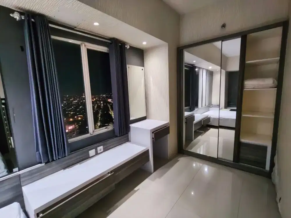 Apartemen tanglin 2BR Full Furnsih lantai 28 View City Pakuwon Indah Hanya 700Jt