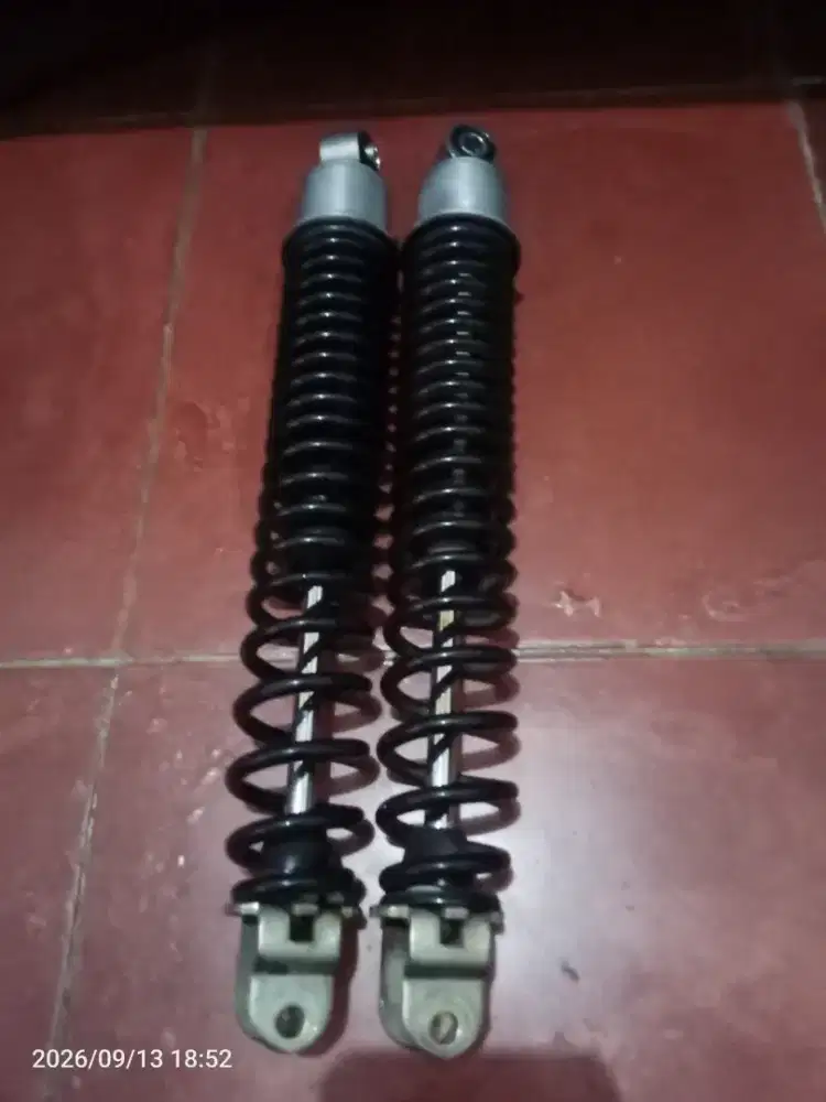 Di Jual Shockbreaker ukuran 350 ORI copotan PCX 150 abs tahun 2019
