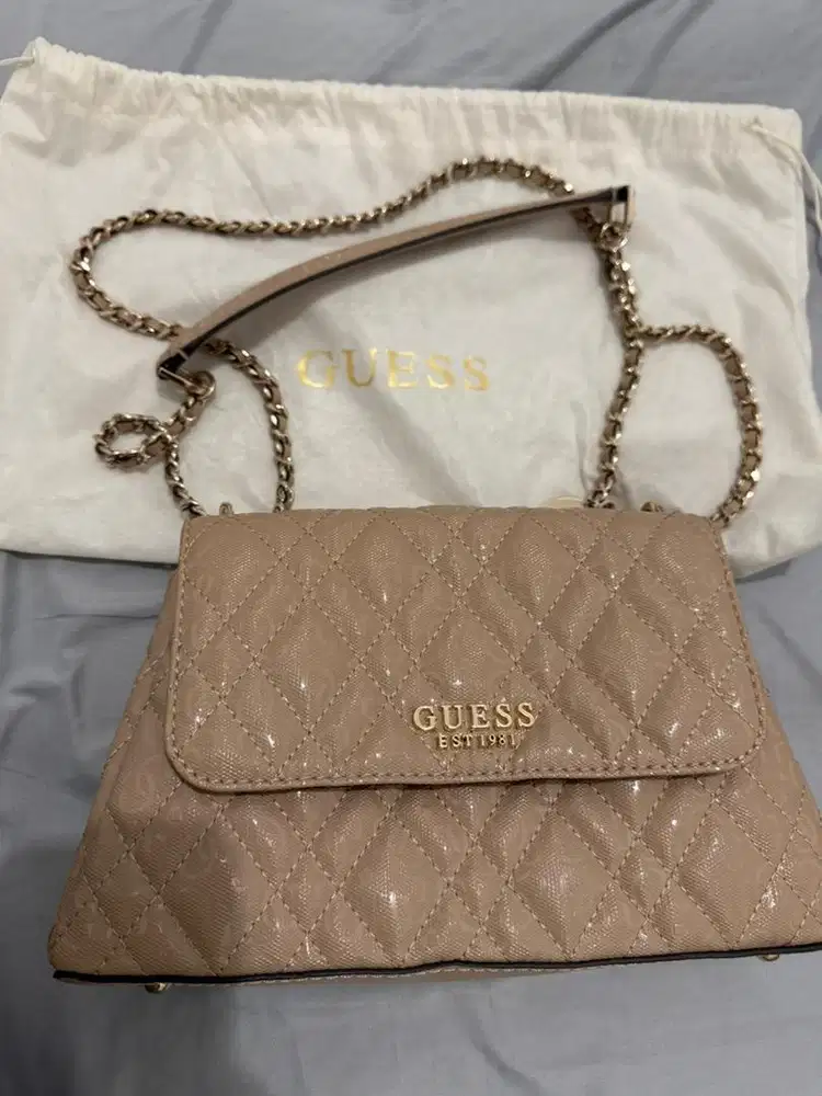 tas guess like new