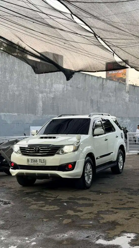 Toyota Fortuner 2012 Diesel