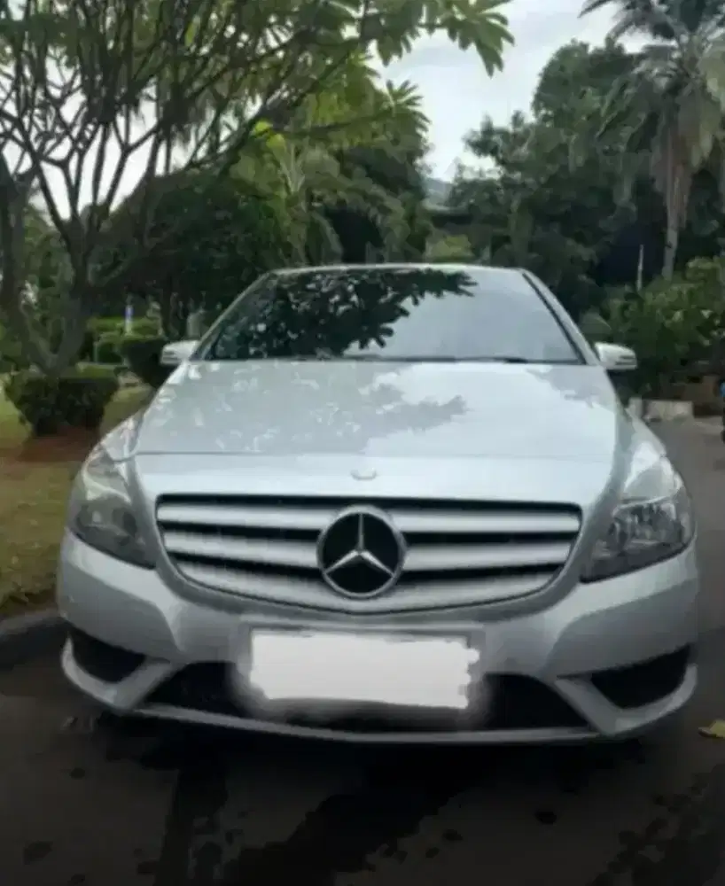 Mercedes Benz B200 Urban 2013