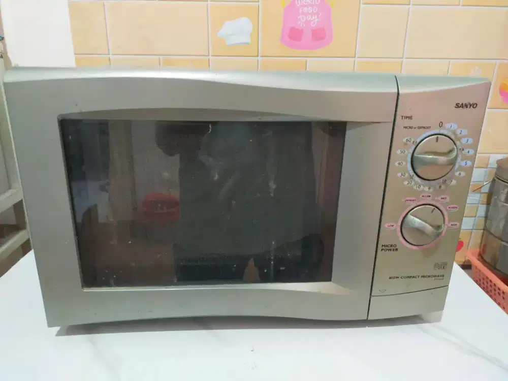 MICROWAVE OVEN SANYO