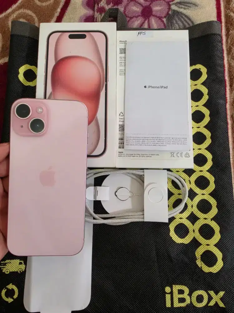 iphone 15 128gb resmi iBox,garansi 21-05--2027 battry health 97%